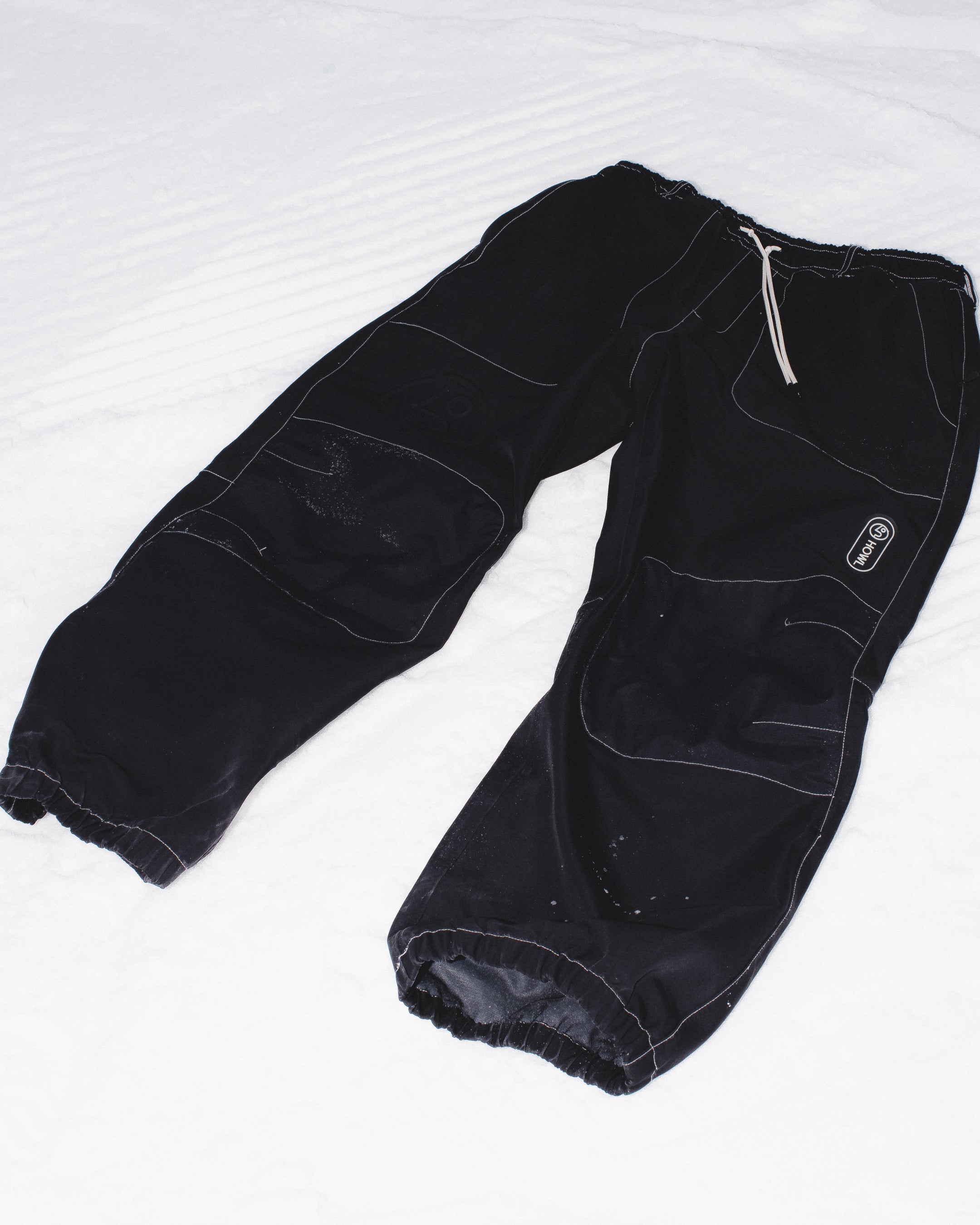 PUBLIC x HOWL Snow Pants - Black – PUBLIC snowboards