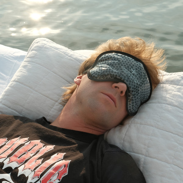 PUBLIC Snowboards Hangover Solutions Hot/Cold Mask