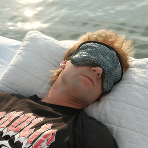 PUBLIC Snowboards Hangover Solutions Hot/Cold Mask